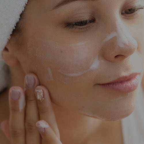 Exfoliantes AHA y Ácido Glicólico | Renueva la piel antes de Vitamina C y Niacinamida